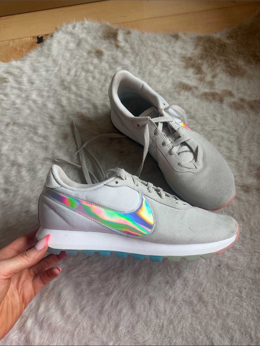 Nike Light Gray Sneakers with Iridescent Swoosh
